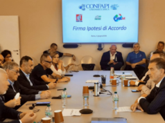 Rinnovato il CCNL Metalmeccanici Confapi: accordo tra Unionmeccanica, Fim, Fiom e Uilm fino al 2028 Confapi Sindacati unionmeccanica