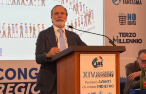 Sgambati (UIL): “Fermare la fuga dei giovani e rilanciare Bagnoli. La Campania deve tornare attrattiva” Giovanni Sgambati Uil Campania Congresso