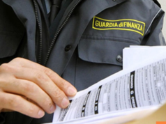 Verifiche fiscali nei locali dell’impresa: la Cassazione chiarisce che la presenza del titolare non è necessaria Guardia di finanza controlli fiscali