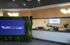 GNV rafforza la presenza a Napoli: inaugurati i nuovi uffici territoriali e la biglietteria nel porto