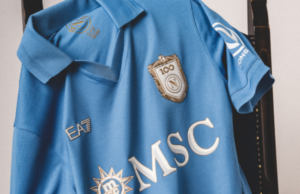 Napoli, la maglia del Centenario conquista il mondo: vendite online da record e boom internazionale Maglia centenario ssc napoli