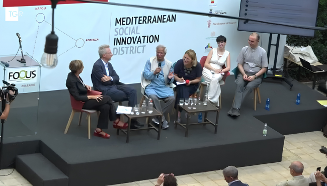 Dal Sud un nuovo modello di sviluppo: con Yunus, il “banchiere dei poveri”, nasce il Distretto dell’Innovazione Sociale del Mediterraneo. Mediterranean social innovation district