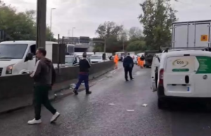 Campania sotto assedio, la protesta dei Tir paralizza la regione: nodi A1 e A30 chiusi, scaffali vuoti e tagli ai bus EAV per mancanza di carburante