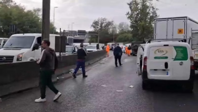 Blocco casoria Tgr Campania (1)